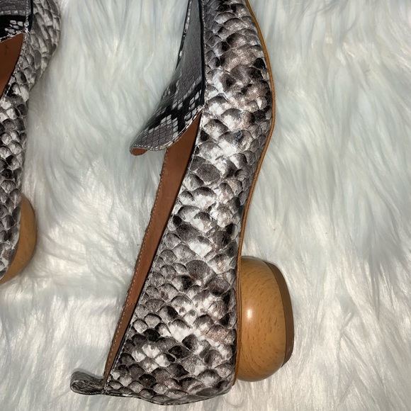 Jeffrey Campbell Viona Black Lizard appointed Toe loafer With Sculpted heel 7 - Picture 8 of 8